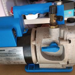 Robinar High Performance Vaccaum Pump Excellent Condition 
