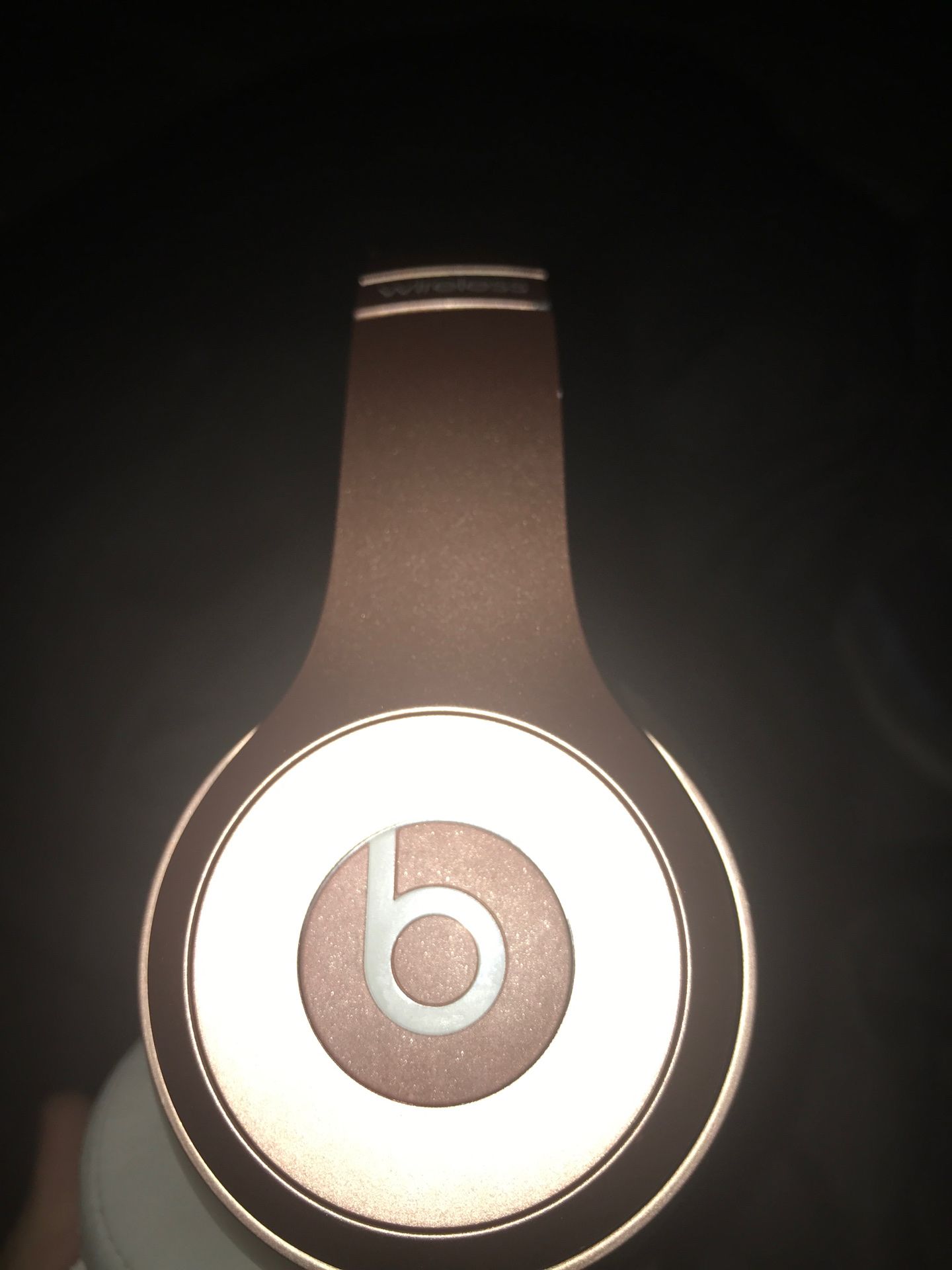 Rose gold beats solo 2