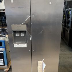  New Frigidaire 36” 25.6 Cu Ft Side By Side Refrigerator 