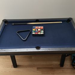 Barrington Billiard Harrison Collection 60" Pool Table