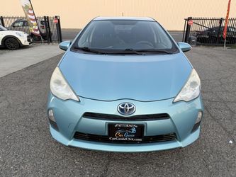2012 Toyota Prius c