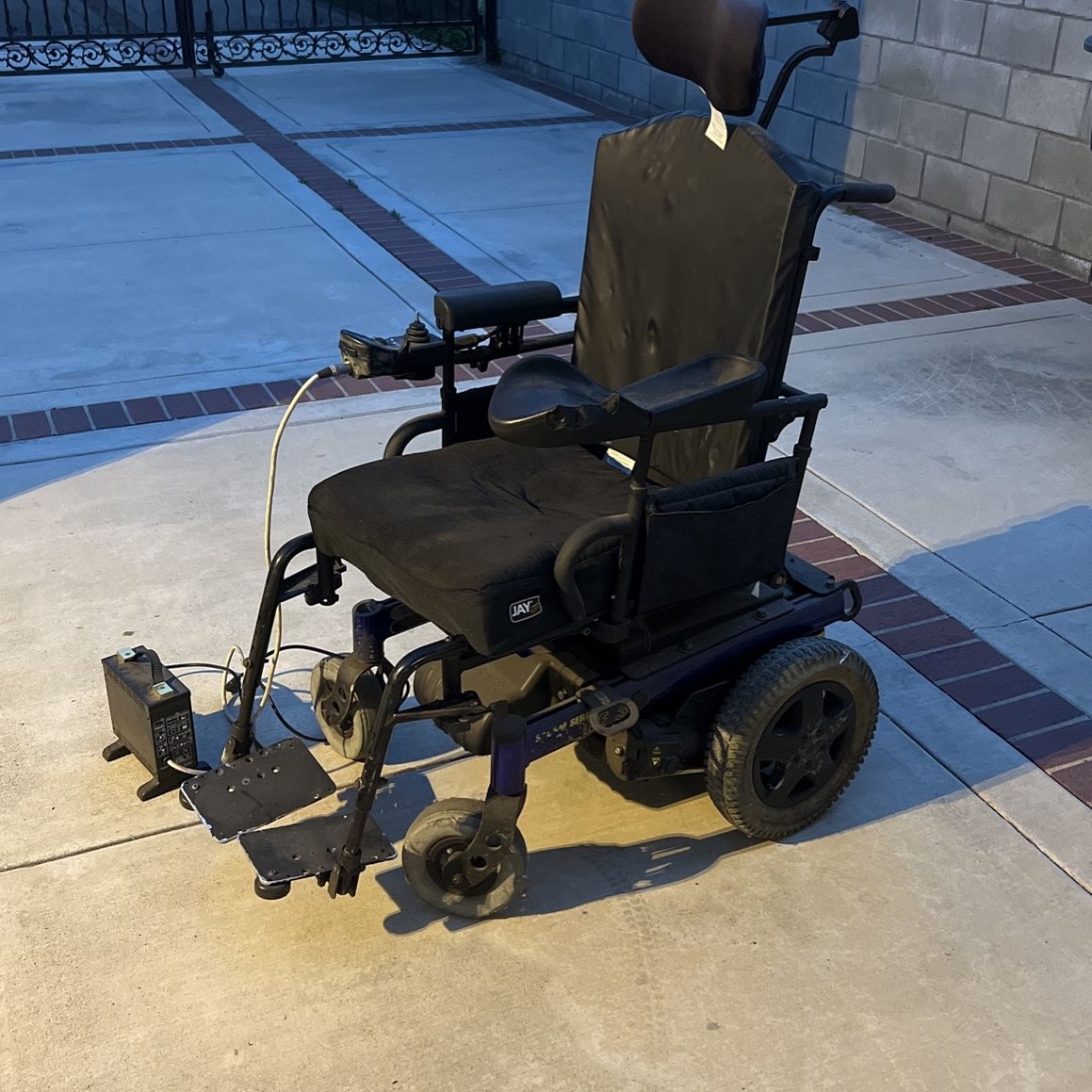 Electric Wheelchair