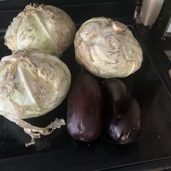 Free 3 Cabbage SAnd 2 Eggplants