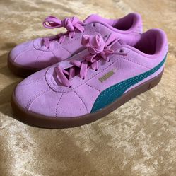 Brand New Puma Kids Sneakers – Size 3 
