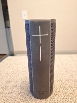 Ultimate Ears UE BLAST Bluetooth Speaker - S-00166 - Black 