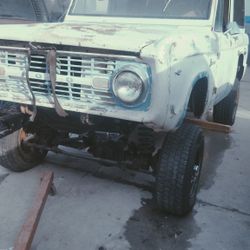 67 Ford Bronco 