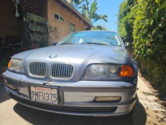 2002 BMW 325I 4DR Sadan