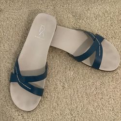 Women’s Sandals & Sunhat