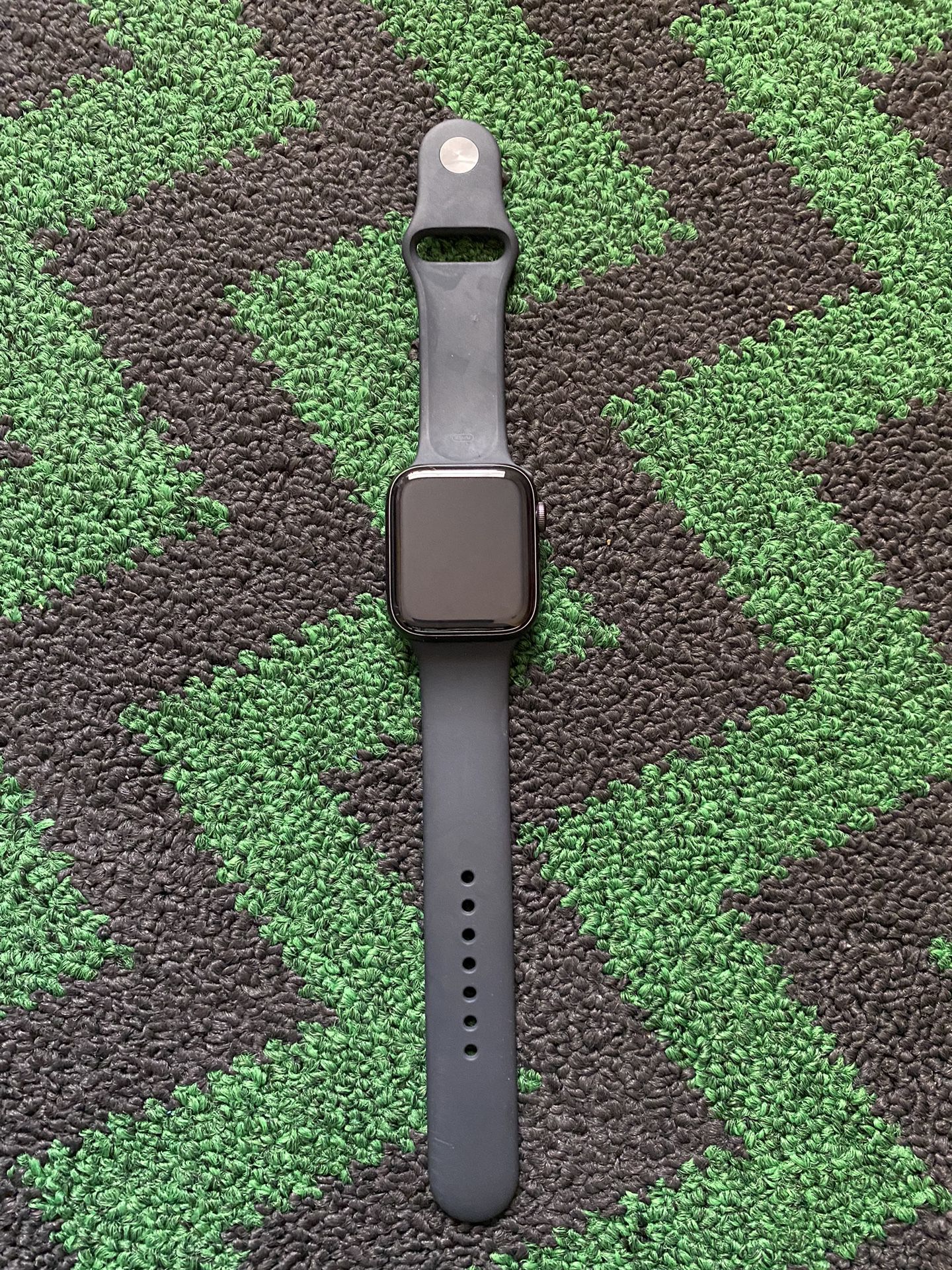 Apple Watch SE Series 4