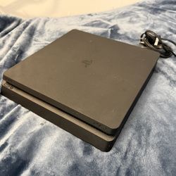 Sony PS4 Console