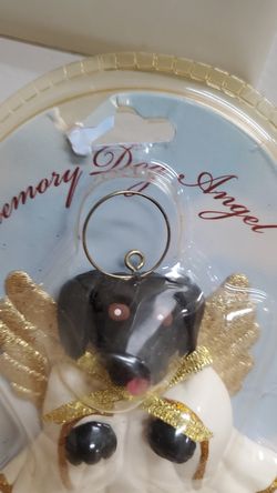 New! Labrator Memory Dog Angel. 4 inches tall