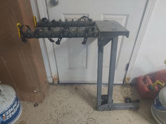 Softride Tilting bike rack with locking hitch pin and keys