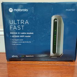 Motorola MG8702 DOCSIS 3.1 Cable Modem + AC3200 WiFi Router