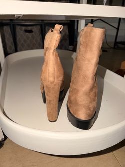 Brown boot heel platforms