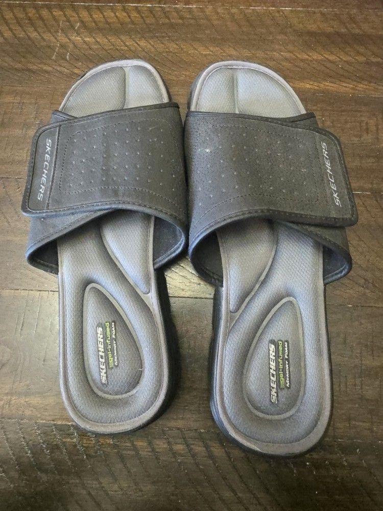 Skechers Slides