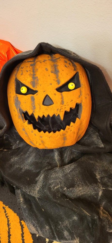 Bobble Head Pumpkin Costume