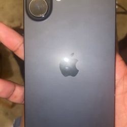 iPhone 16 Plus