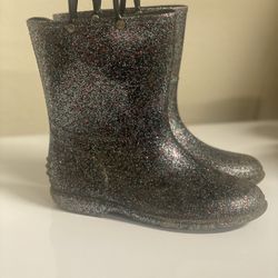 Rain boots 