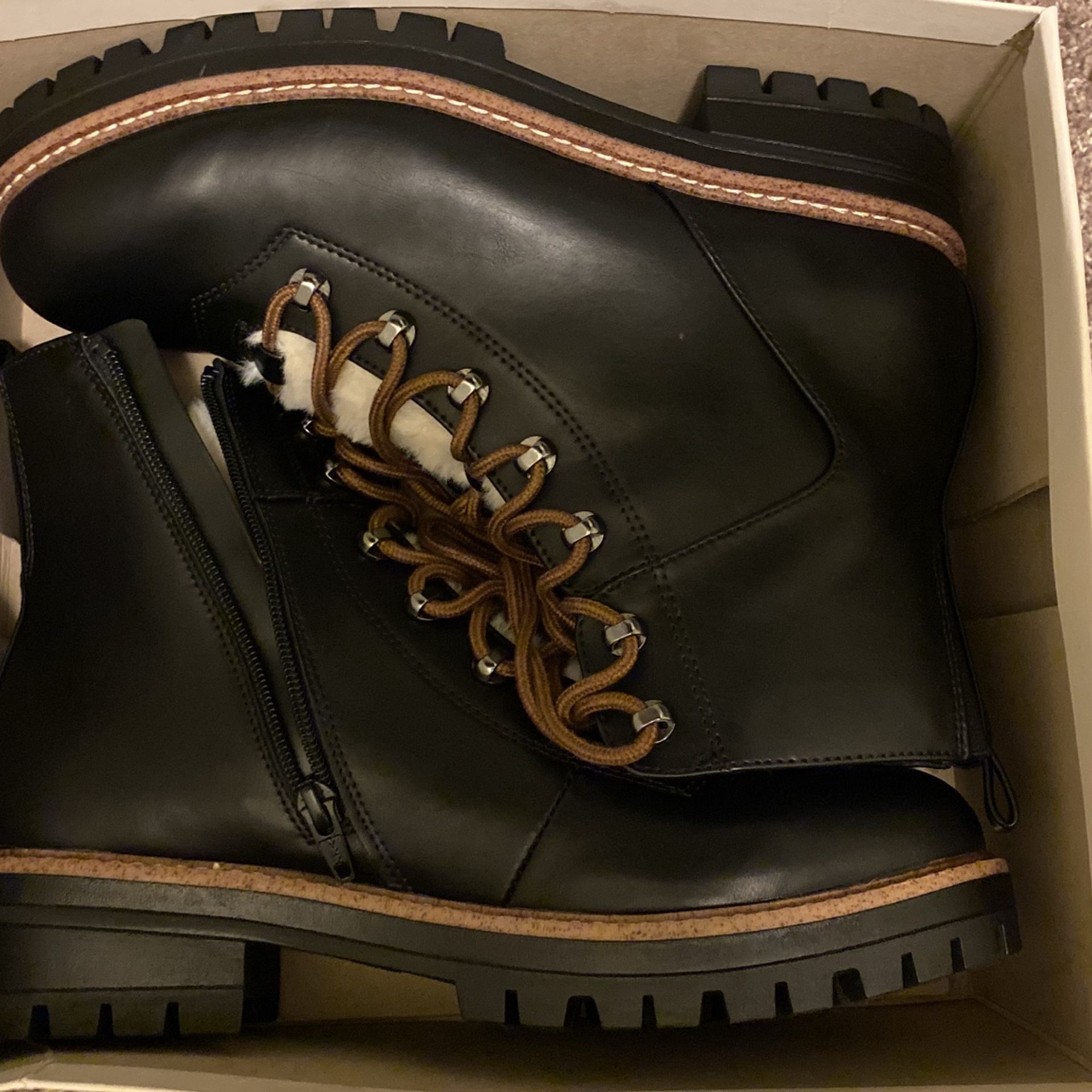 Leighton - Boots