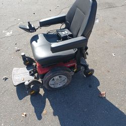 J600ES  Jazzy Mobility Scooter