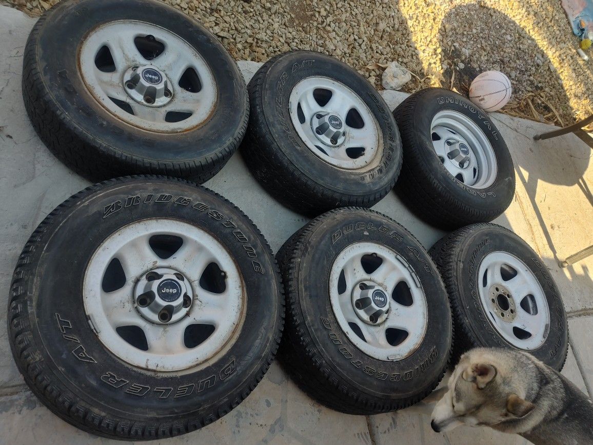 6 Factory Jeep Steelie Rims 5x4.5 for Sale in Las Vegas, NV - OfferUp