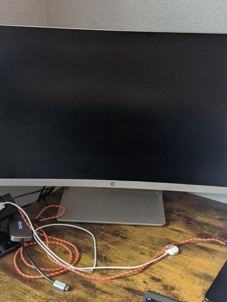 27" CURVED HP Monitor