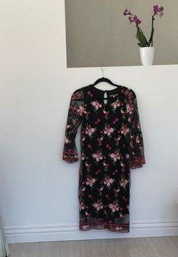 Keysha cute dress. Size m