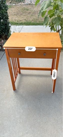Student desk