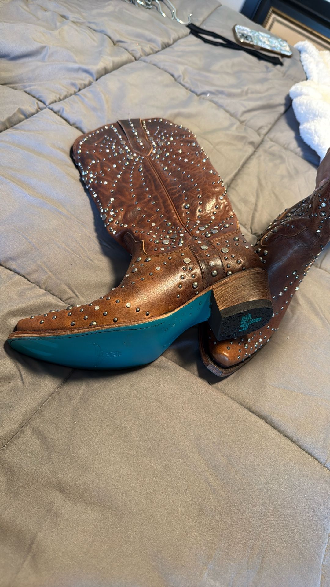 Boots 