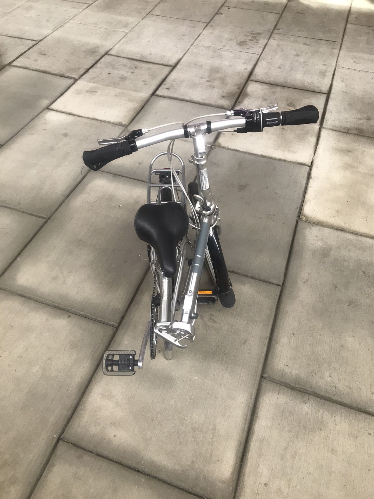 DAHON Mariner fold up bike😳😳😳🤭😲😮🤑first come first serve