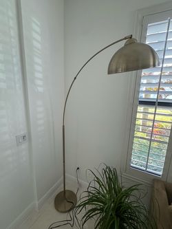 Floor lamp