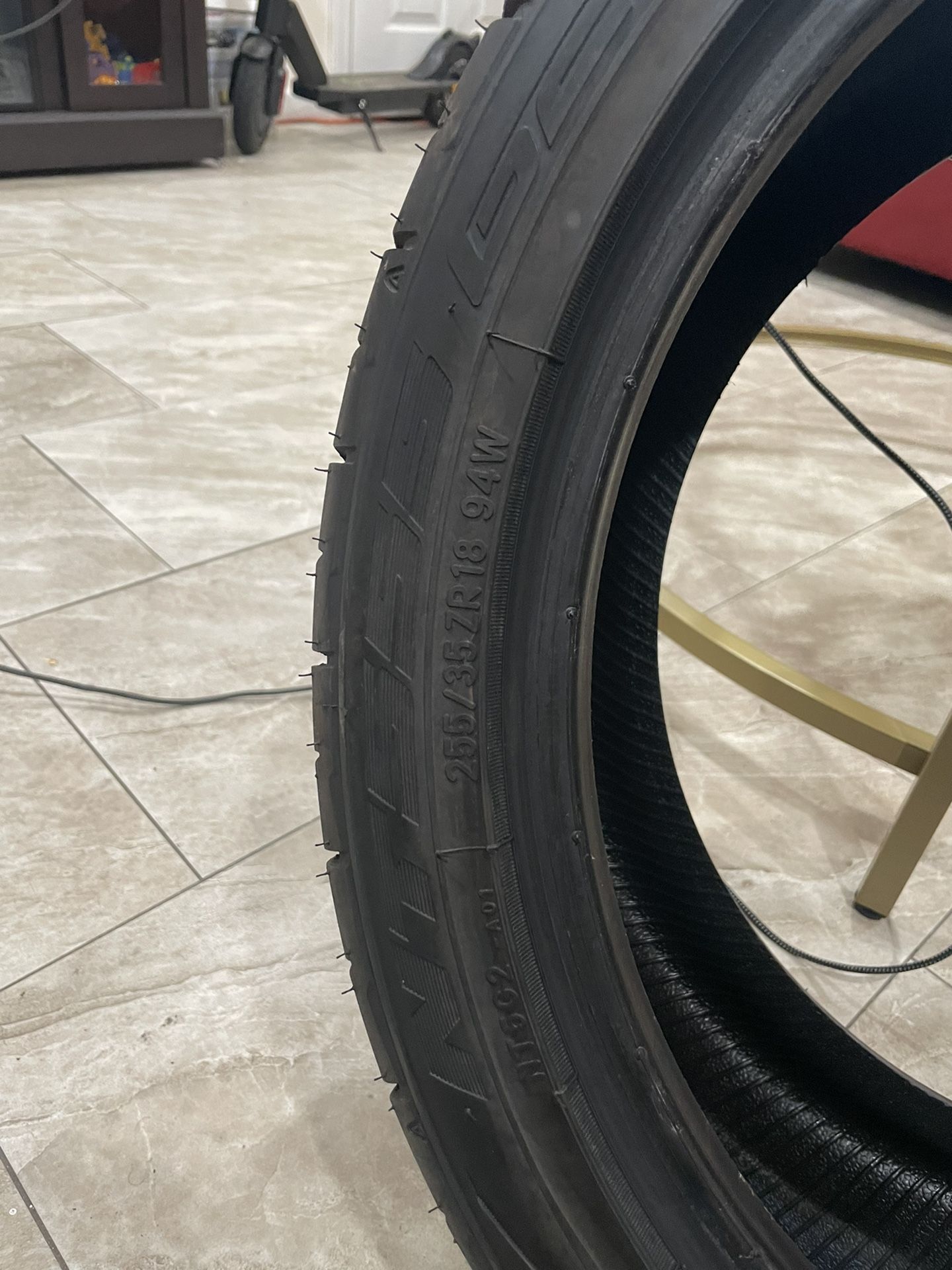 Only 2 Wheels Size 18” 255/35zR18 94 W - Nitto