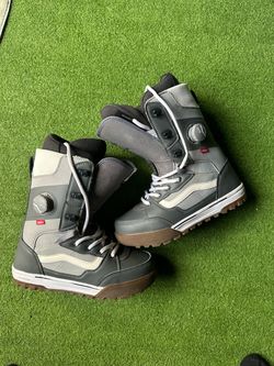 Vans Snowboard boots