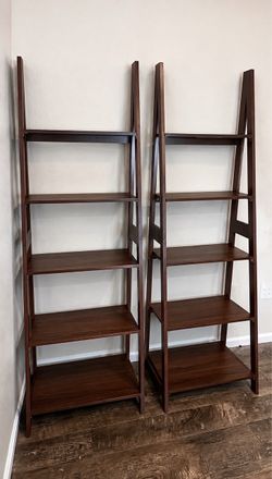 Set of 2 Wood Ladder Shelves