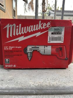 Milwaukee Right Angle Drill Kit