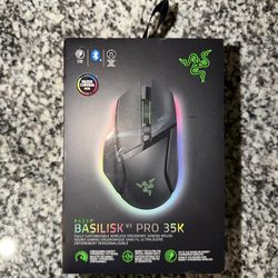 Razer Basilisk v3 pro 35k