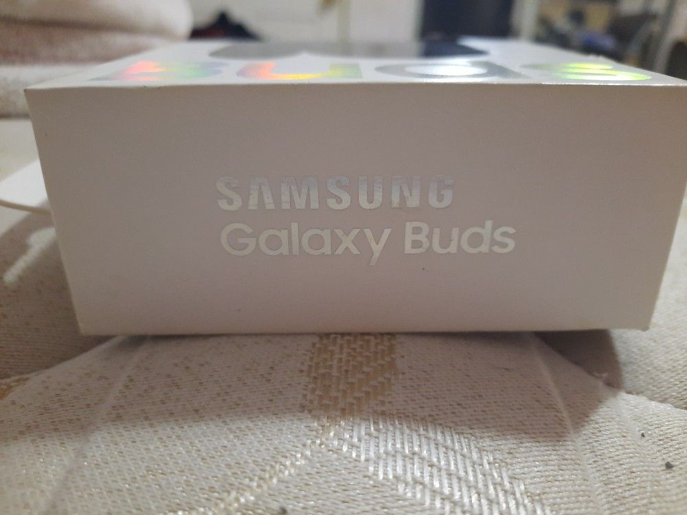 Samsung Galaxy Buds 