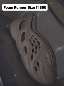 Yeezy Foam Runner