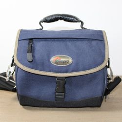 Lowepro Nova 1 Camera Shoulder Bag