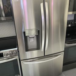 Stainless Steel 28 Cu. Ft. Smart WiFi Enabled French Door Refrigerator 