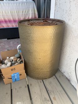 Metal plant holder/ table