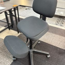 Ergonomic kneeling office chair