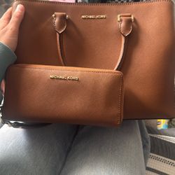 Michael Kors Brown Matching Set 