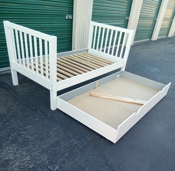 TWIN WOOD BED FRAME WITH TRUNDLE