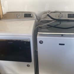 $450 Fairly New MAYTAG Washer & Dryer
