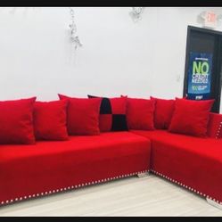 SECTIONAL BRAND New 