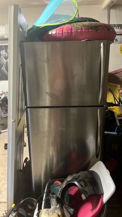 Fridge ( Frigidaire)