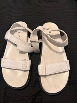 Ladies white sandals size 10