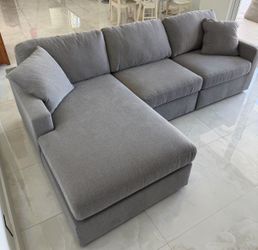 Comfy Grey Sofa Chaise🛋️Same Day Availability🚚