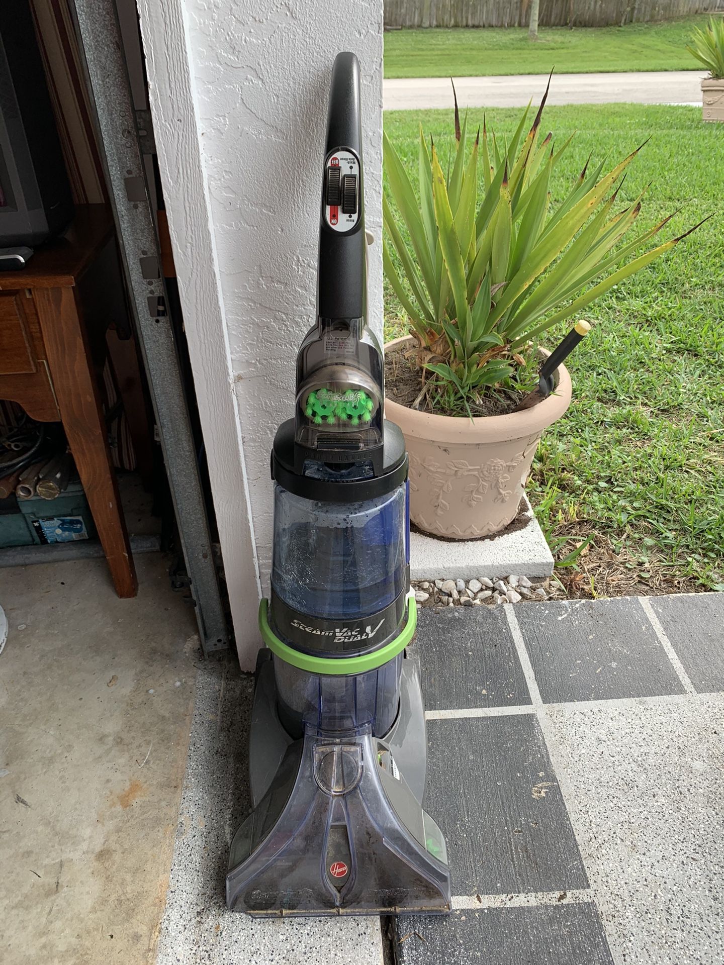 Hoover Steam Vacuum Dual Cleaner